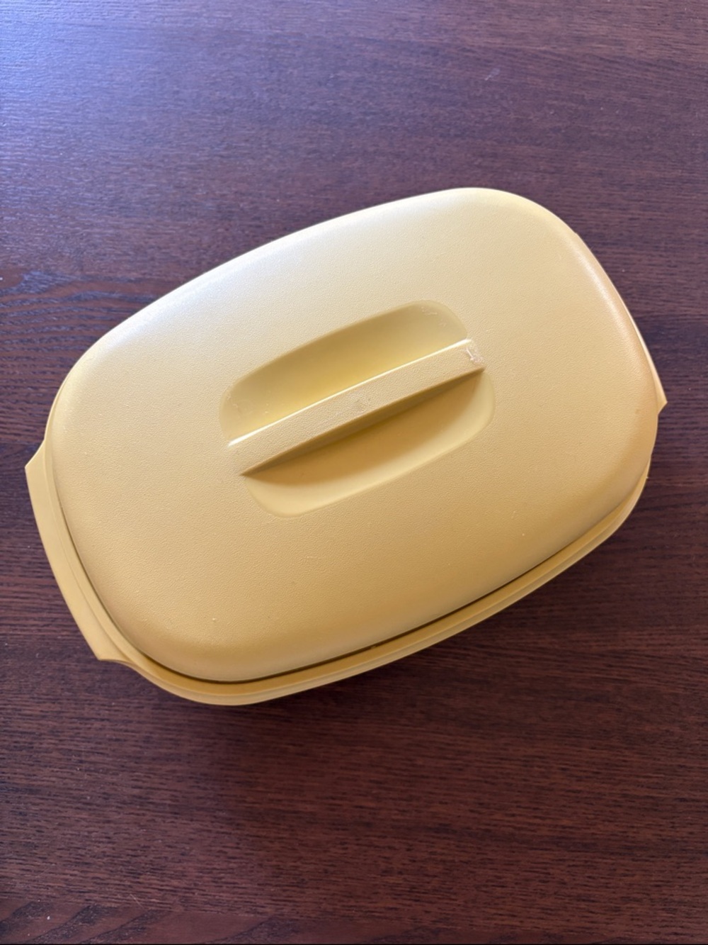 TUPPERWARE - Vintage Harvest Gold Microwave Vegetable Steamer